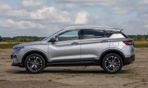 Автомобили внедорожники в Казани